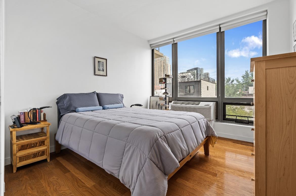 5-49 Borden Avenue Long Island City Queens NY 11101