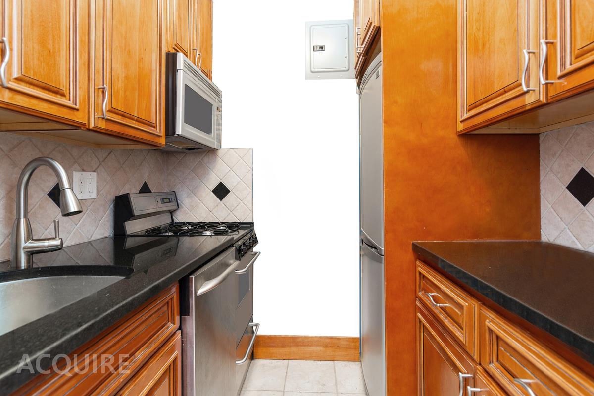 130 Hicks Street 2-E Brooklyn Heights Brooklyn NY 11201