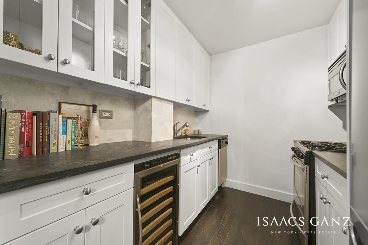 250 Mercer Street, #C-318