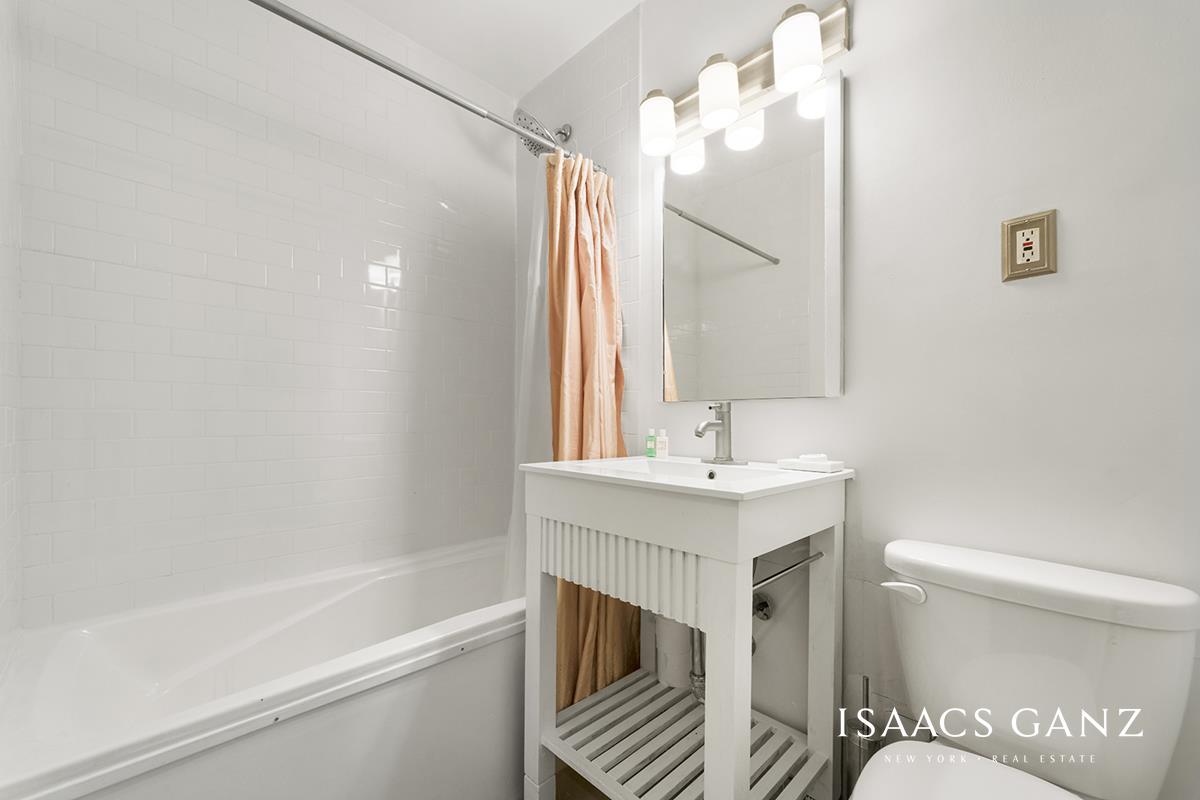 250 Mercer Street, #C-318