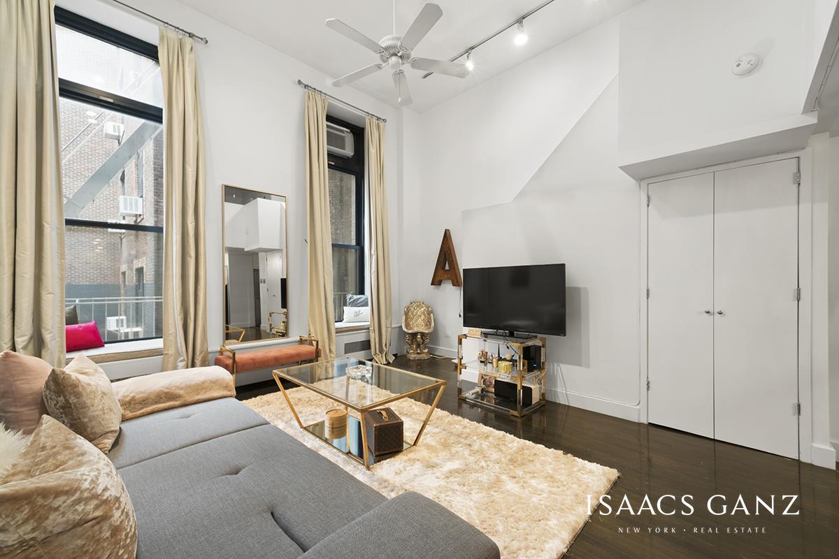 250 Mercer Street, #C-318