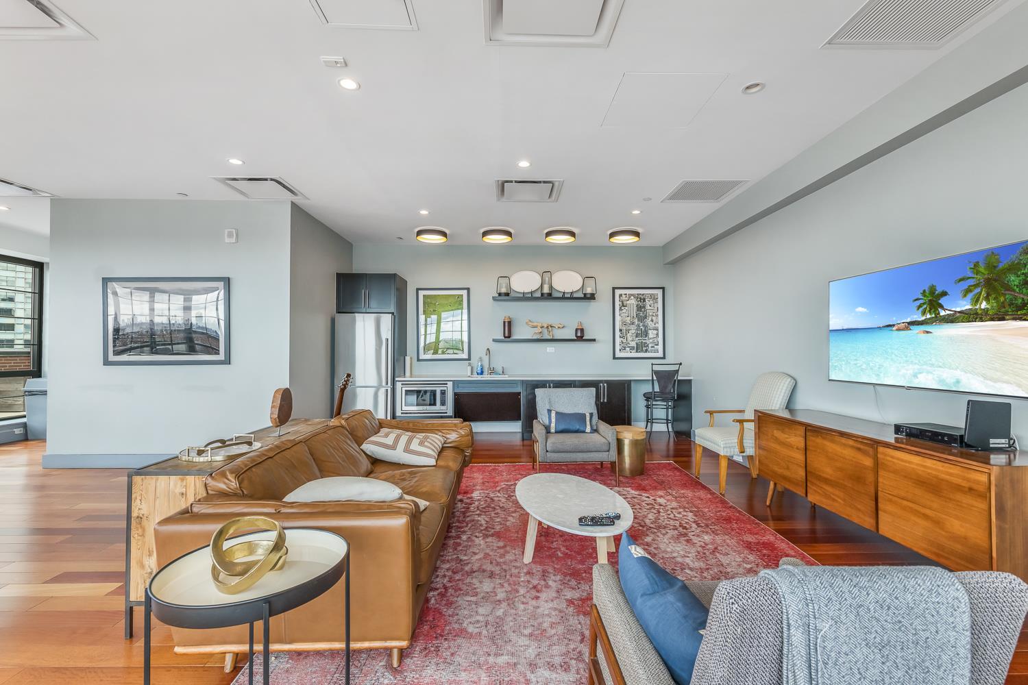 27-21 44th Drive 505 Court Square Queens NY 11101