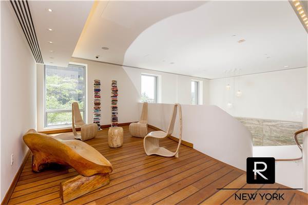 2 River Terrace, #10AE