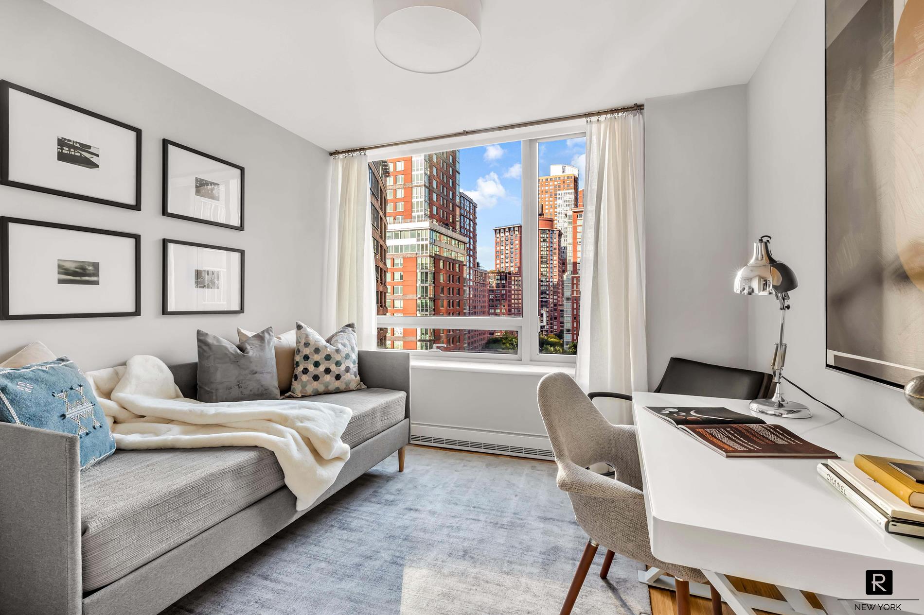 2 River Terrace, #10AE