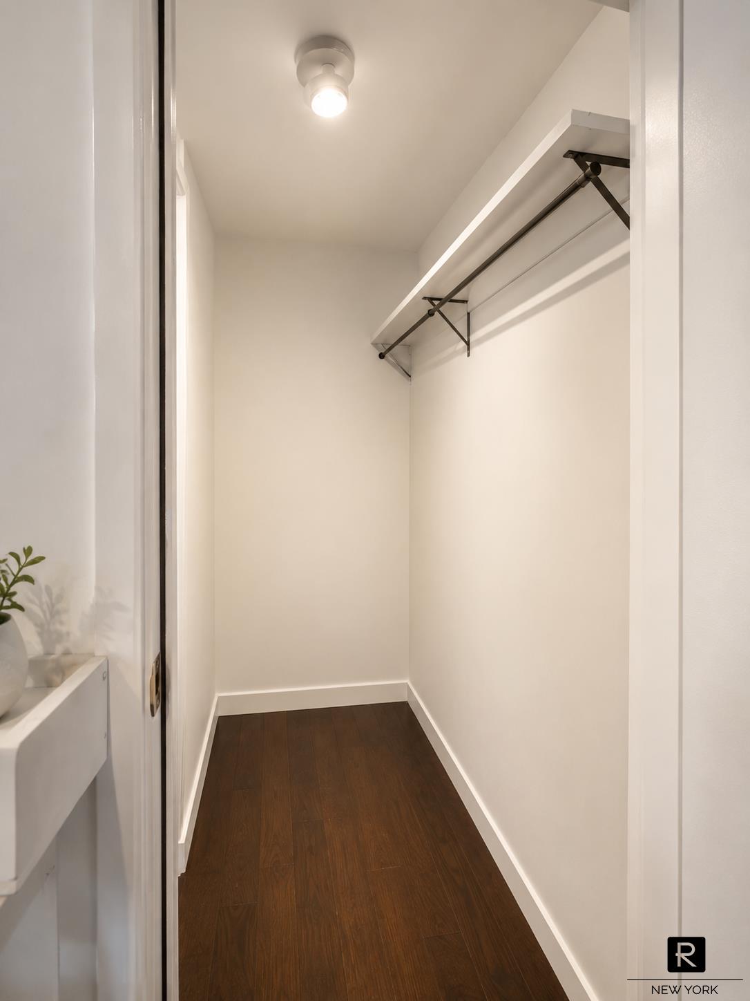 353 West 19th Street Chelsea New York NY 10011