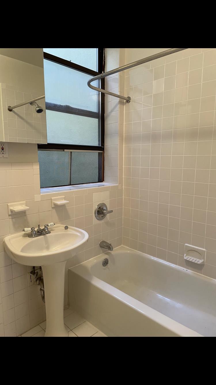 169 Avenue A 14 Lower East Side New York NY 10009