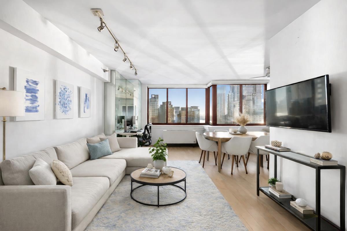 4-74 48th Avenue 26-J Long Island City Queens NY 11109