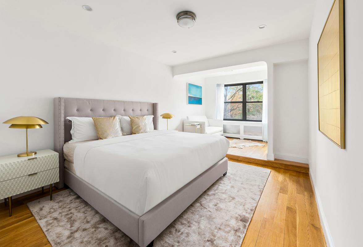 425 Central Park West, #3CD