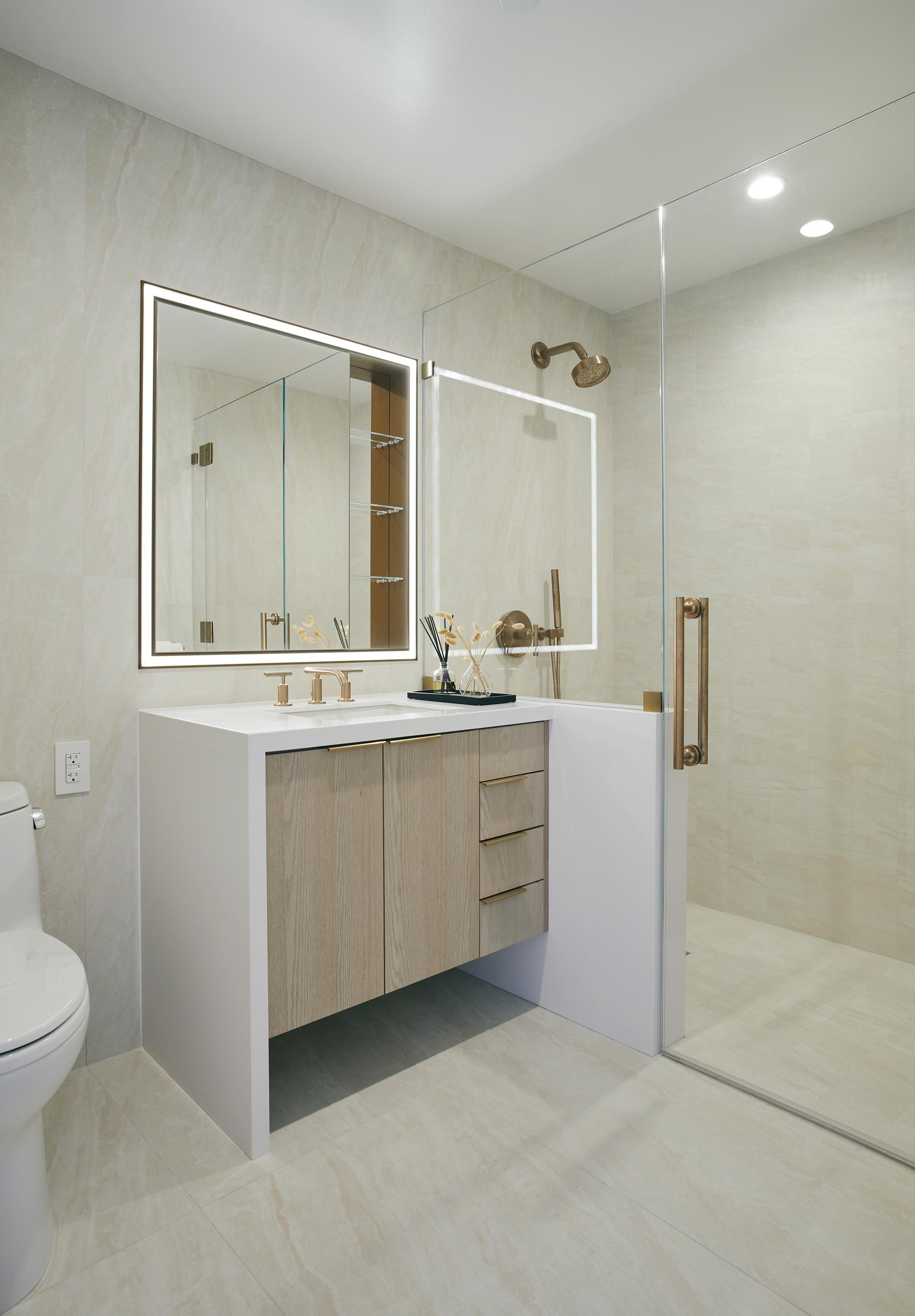 3 Court Square PH-201 Long Island City Queens NY 11101