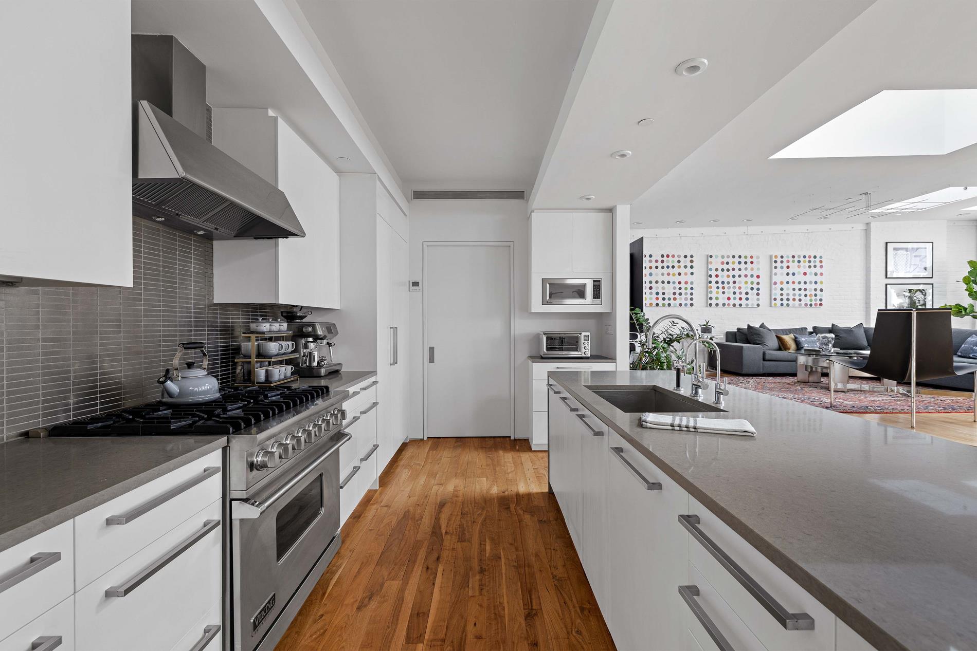 96 Grand Street ph Soho New York NY 10013