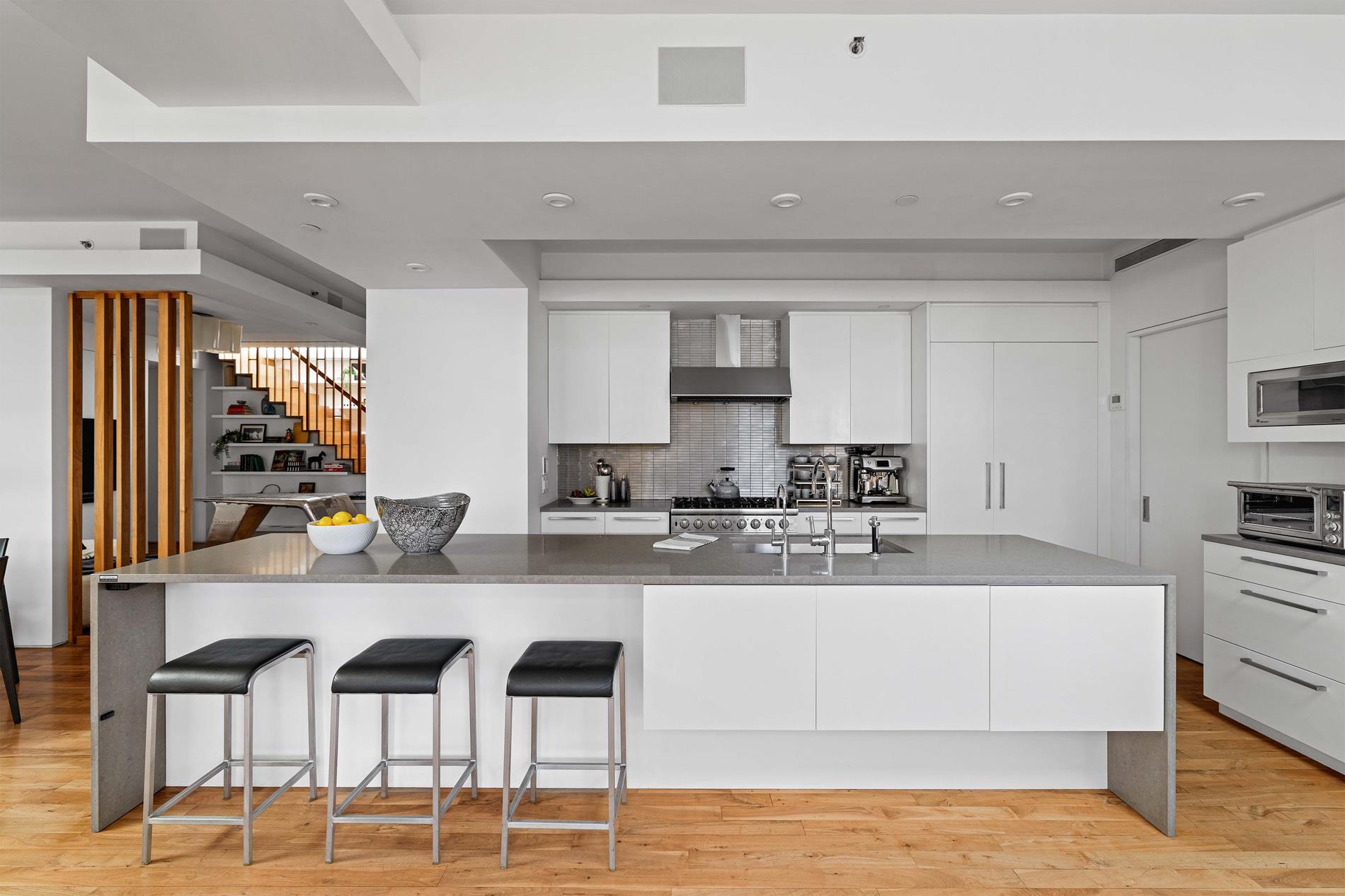 96 Grand Street ph Soho New York NY 10013