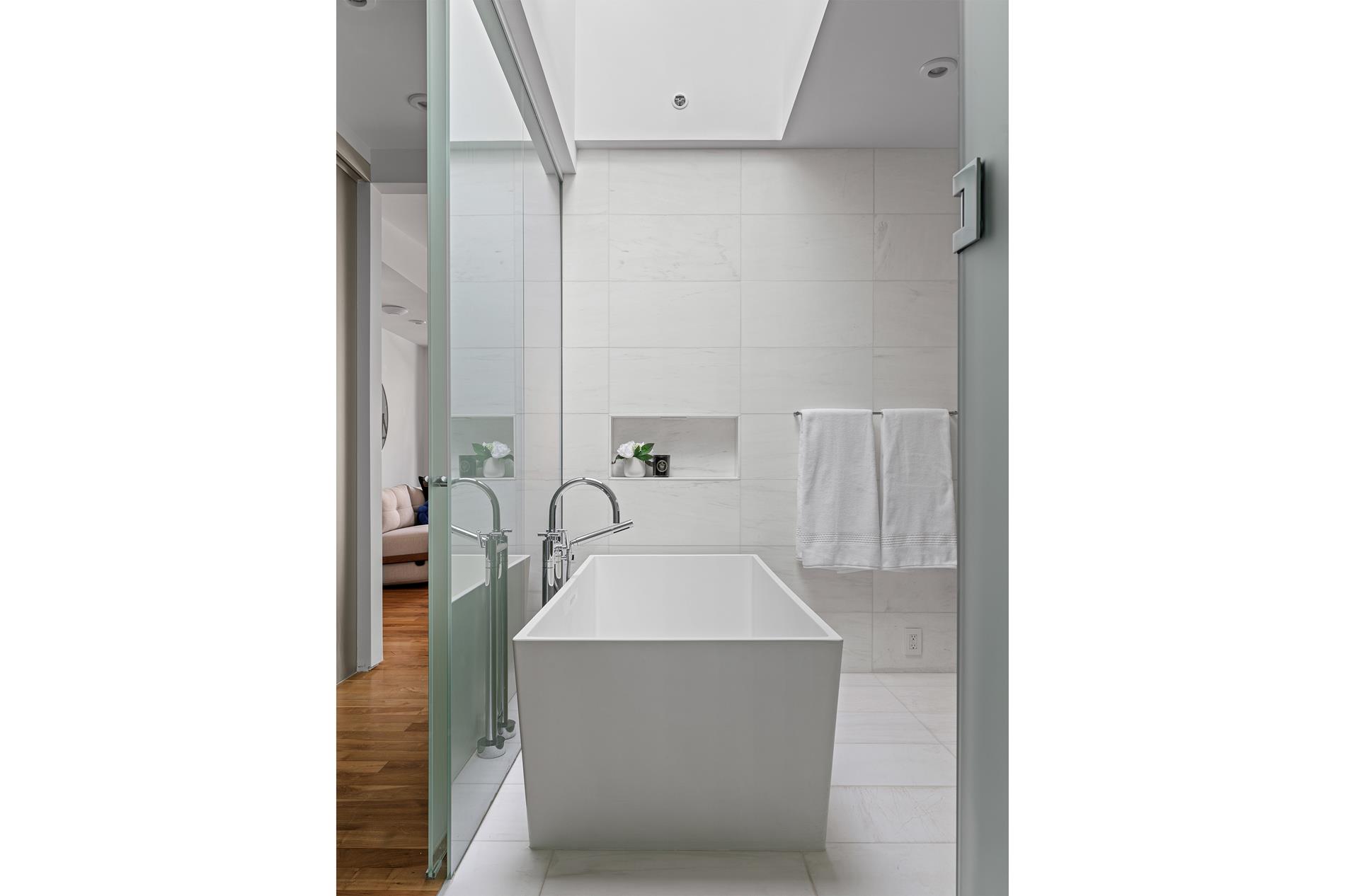 96 Grand Street ph Soho New York NY 10013