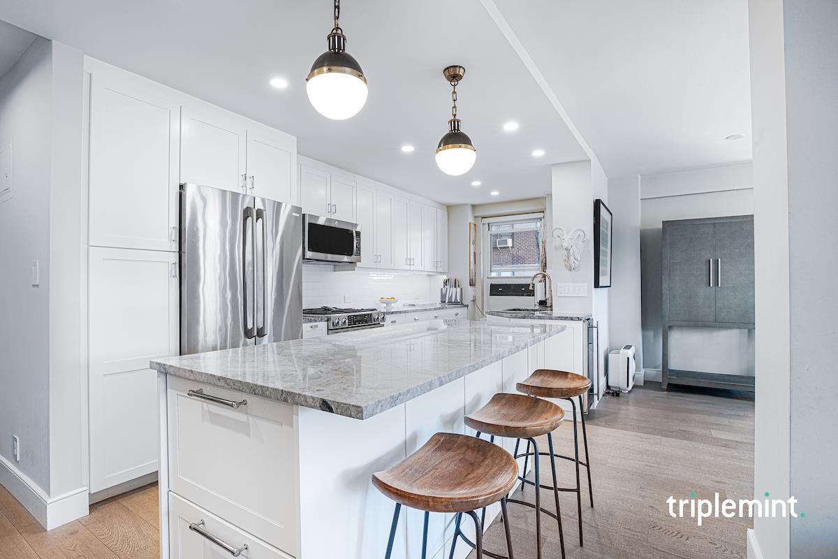 415 Grand Street, #E1104