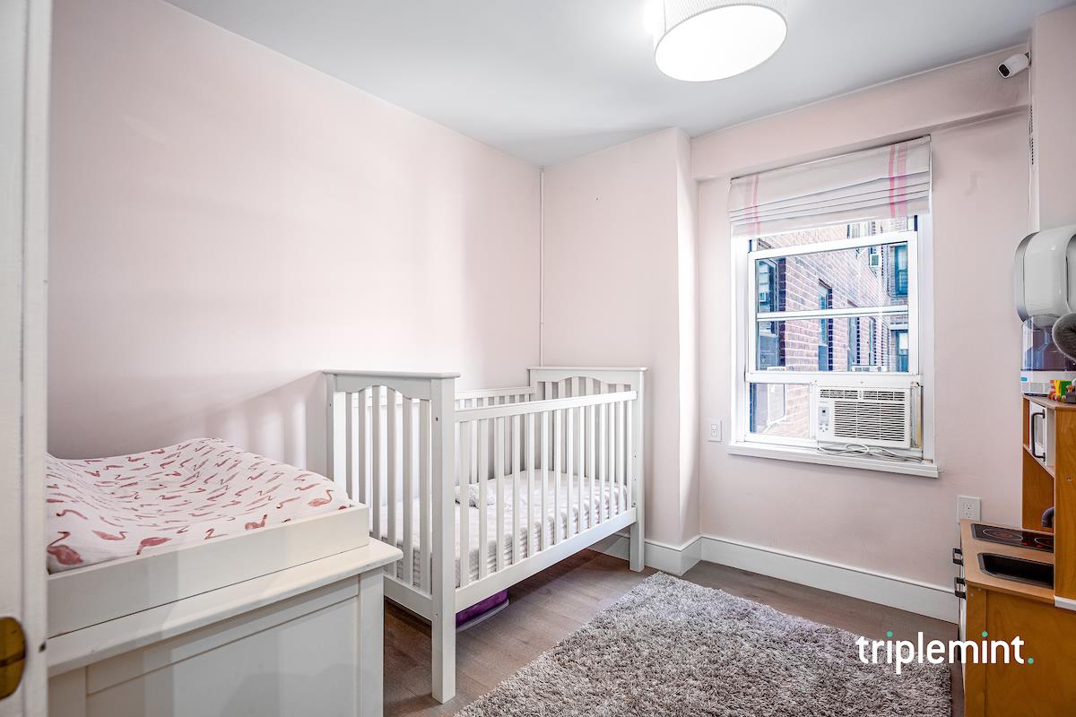 415 Grand Street, #E1104