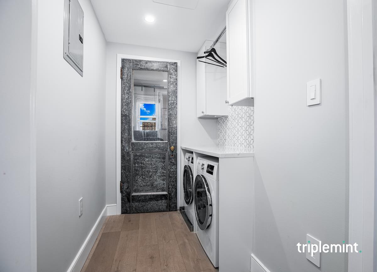 415 Grand Street, #E1104