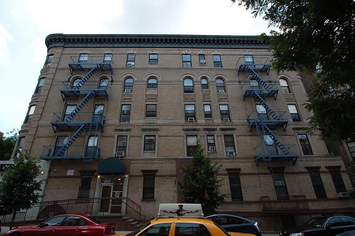 300 West 112th Street LL-A West Harlem New York NY 10026