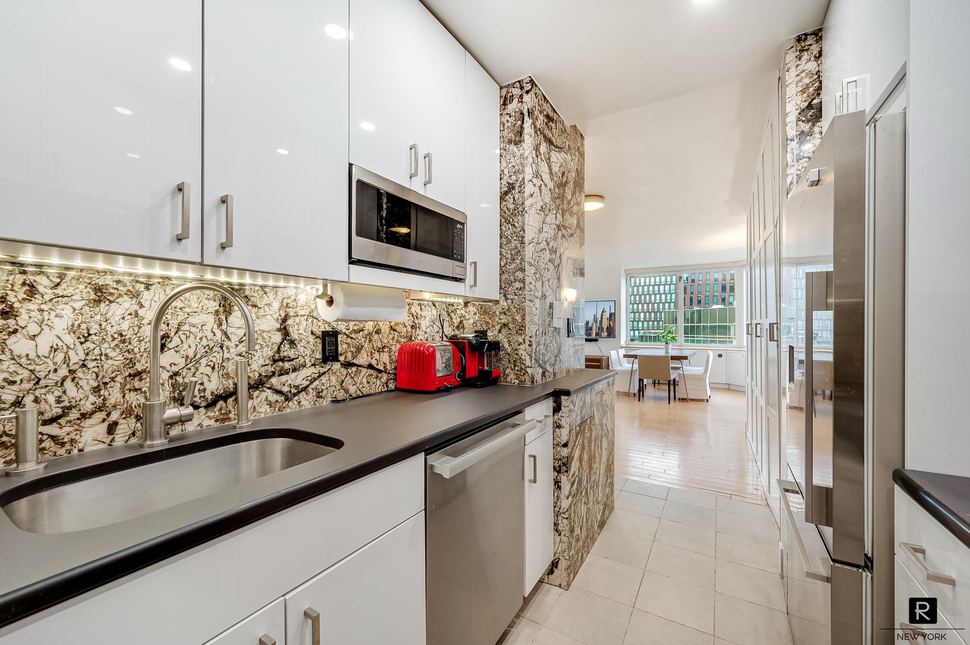 415 East 37th Street Midtown East New York NY 10016