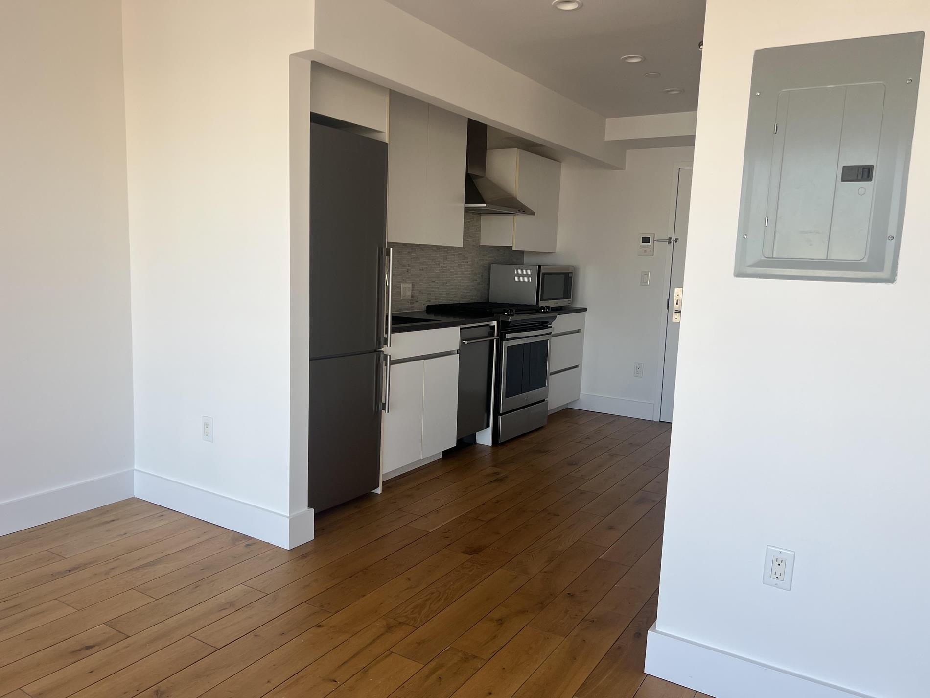 504 Myrtle Avenue 8-B Clinton Hill Brooklyn NY 11205