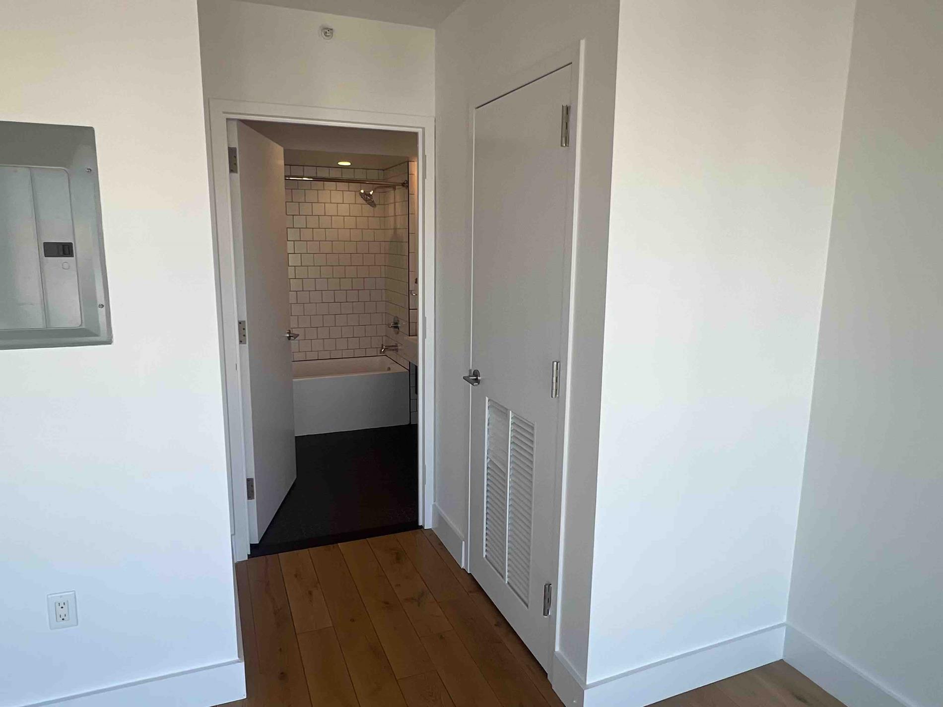 504 Myrtle Avenue 8-B Clinton Hill Brooklyn NY 11205