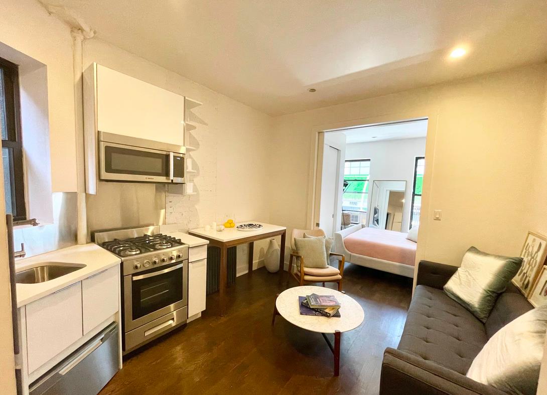 440 Tenth Avenue 3-FS Clinton New York NY 10001