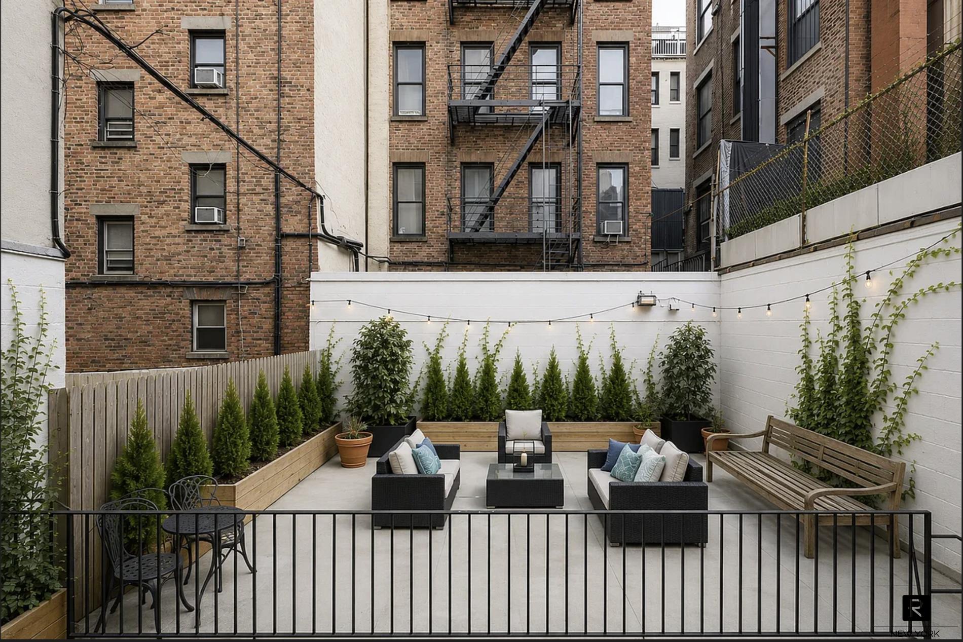 239 East 10th Street E. Greenwich Village New York NY 10003