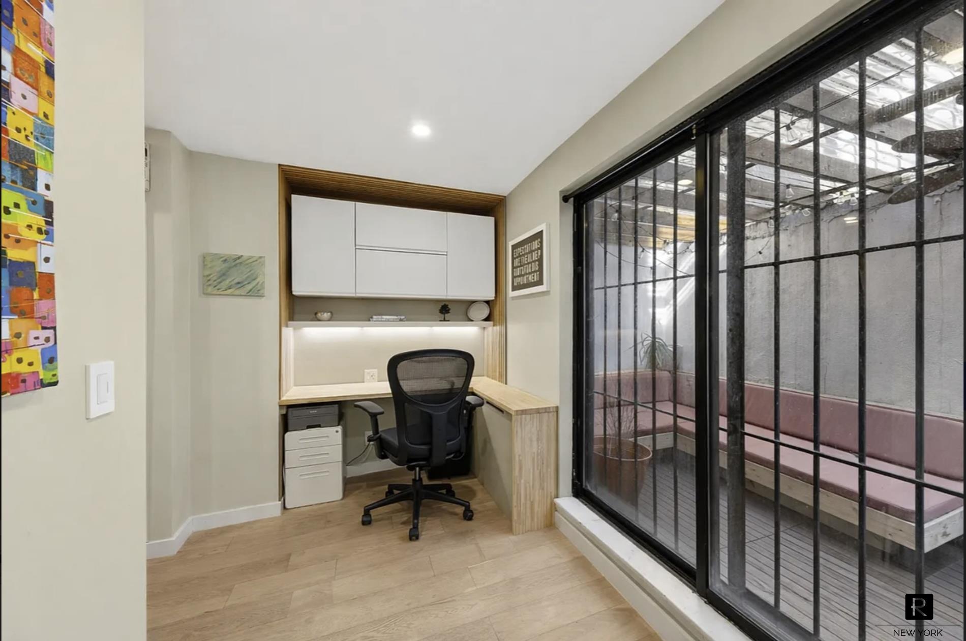 239 East 10th Street E. Greenwich Village New York NY 10003