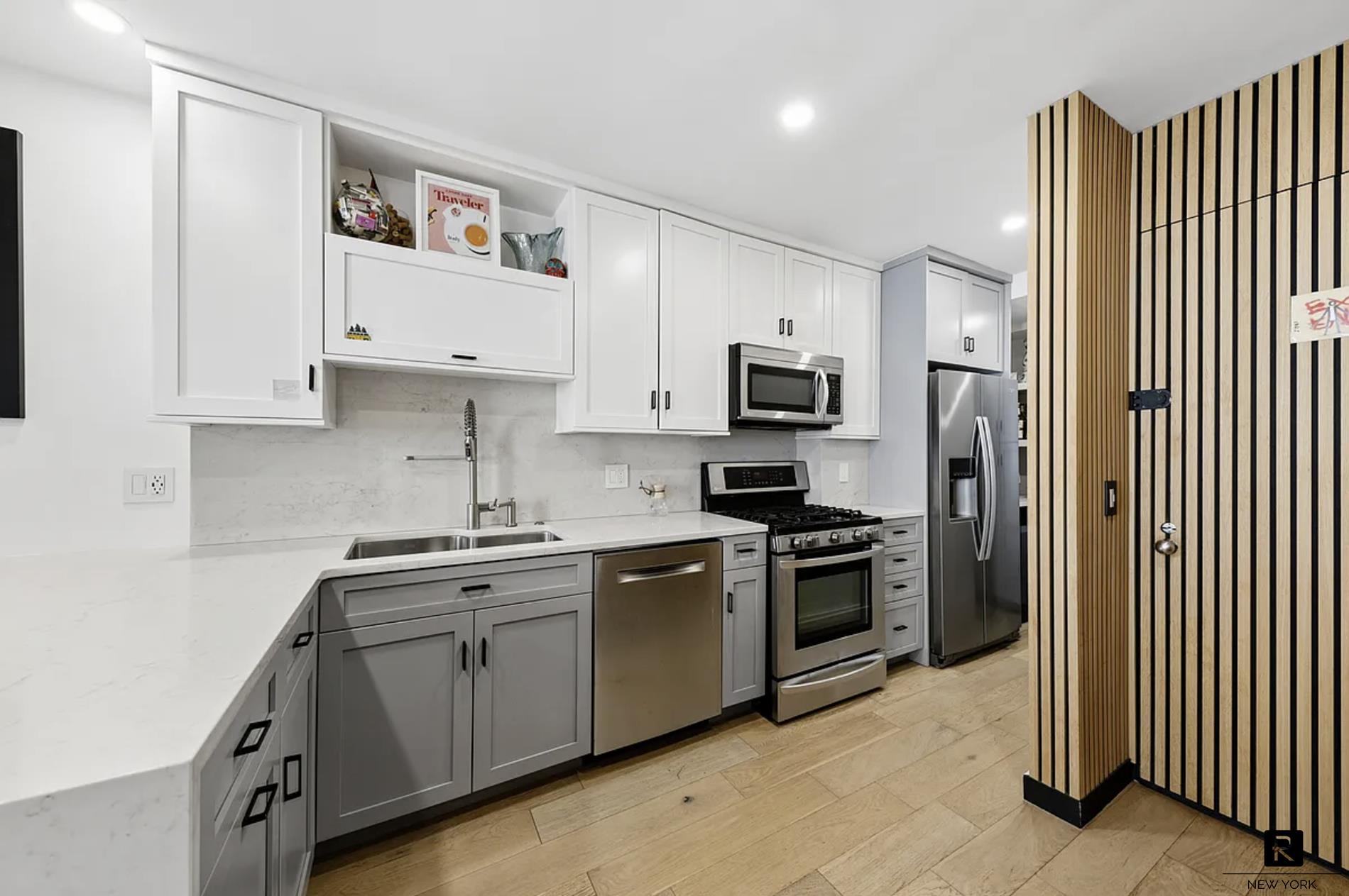 239 East 10th Street E. Greenwich Village New York NY 10003