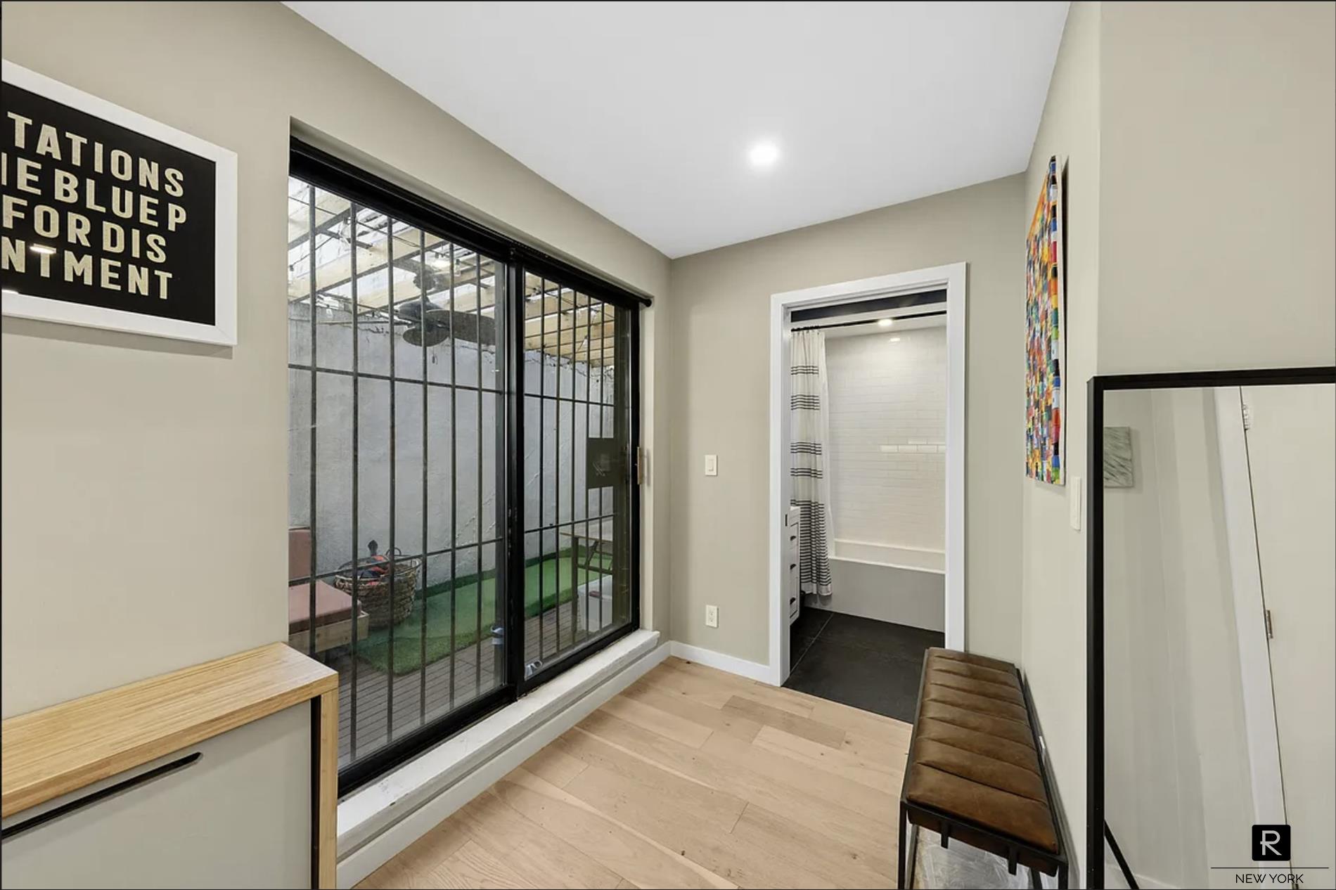 239 East 10th Street E. Greenwich Village New York NY 10003