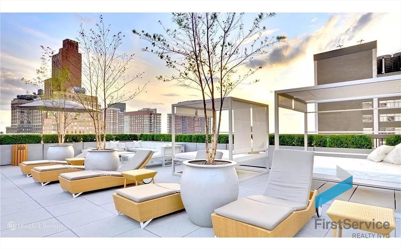 88 Greenwich Street 1220 Financial District New York NY 10006