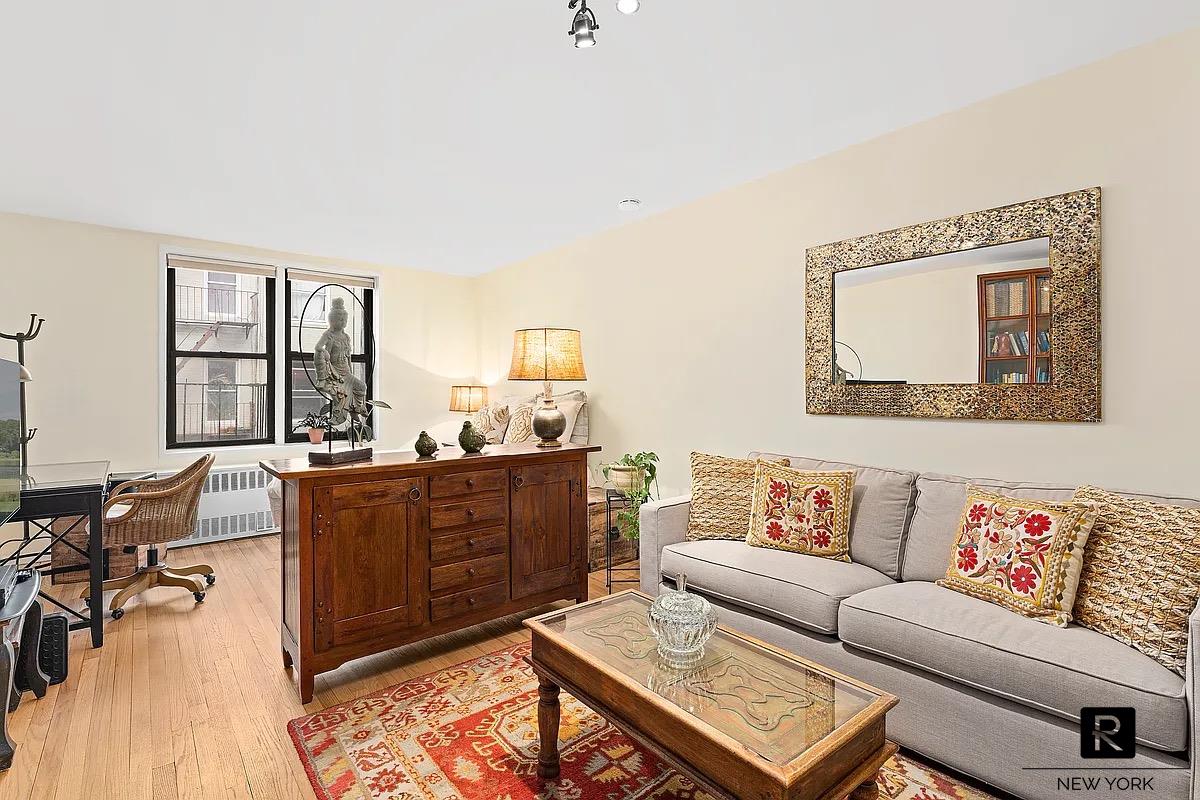 229 East 28th Street Kips Bay New York NY 10016