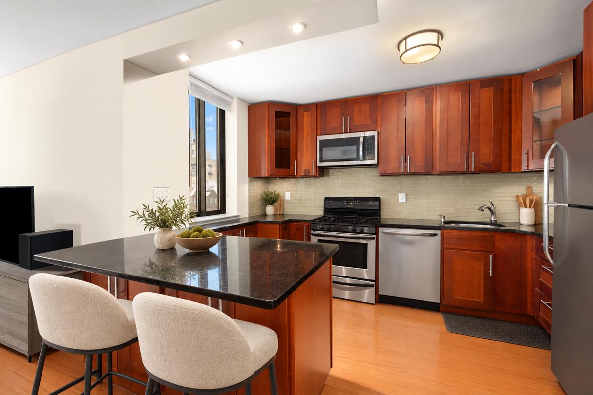 280 Park Avenue South 12-M Flatiron District New York NY 10010