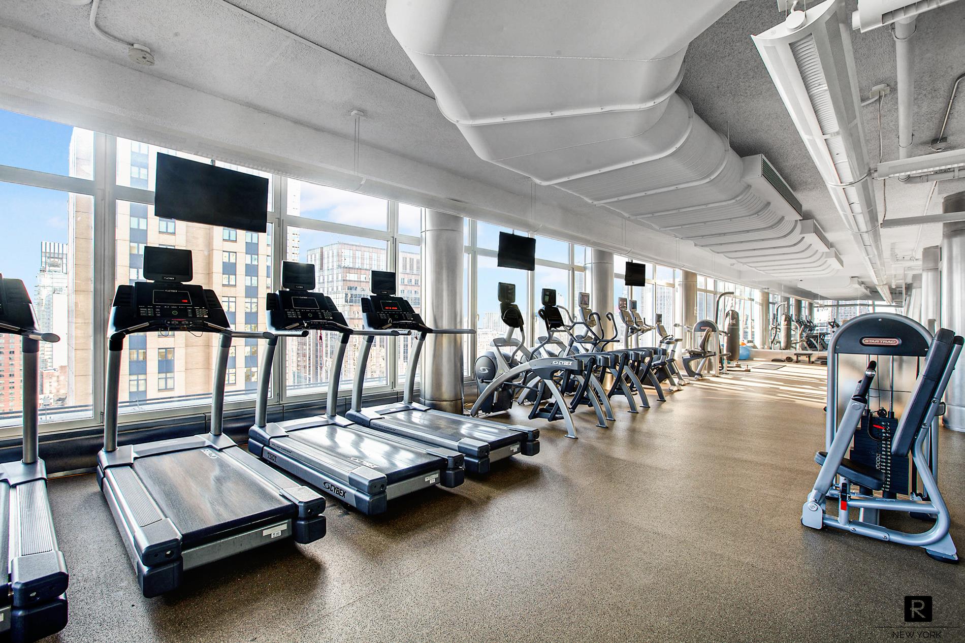 445 Fifth Avenue Midtown East New York NY 10016