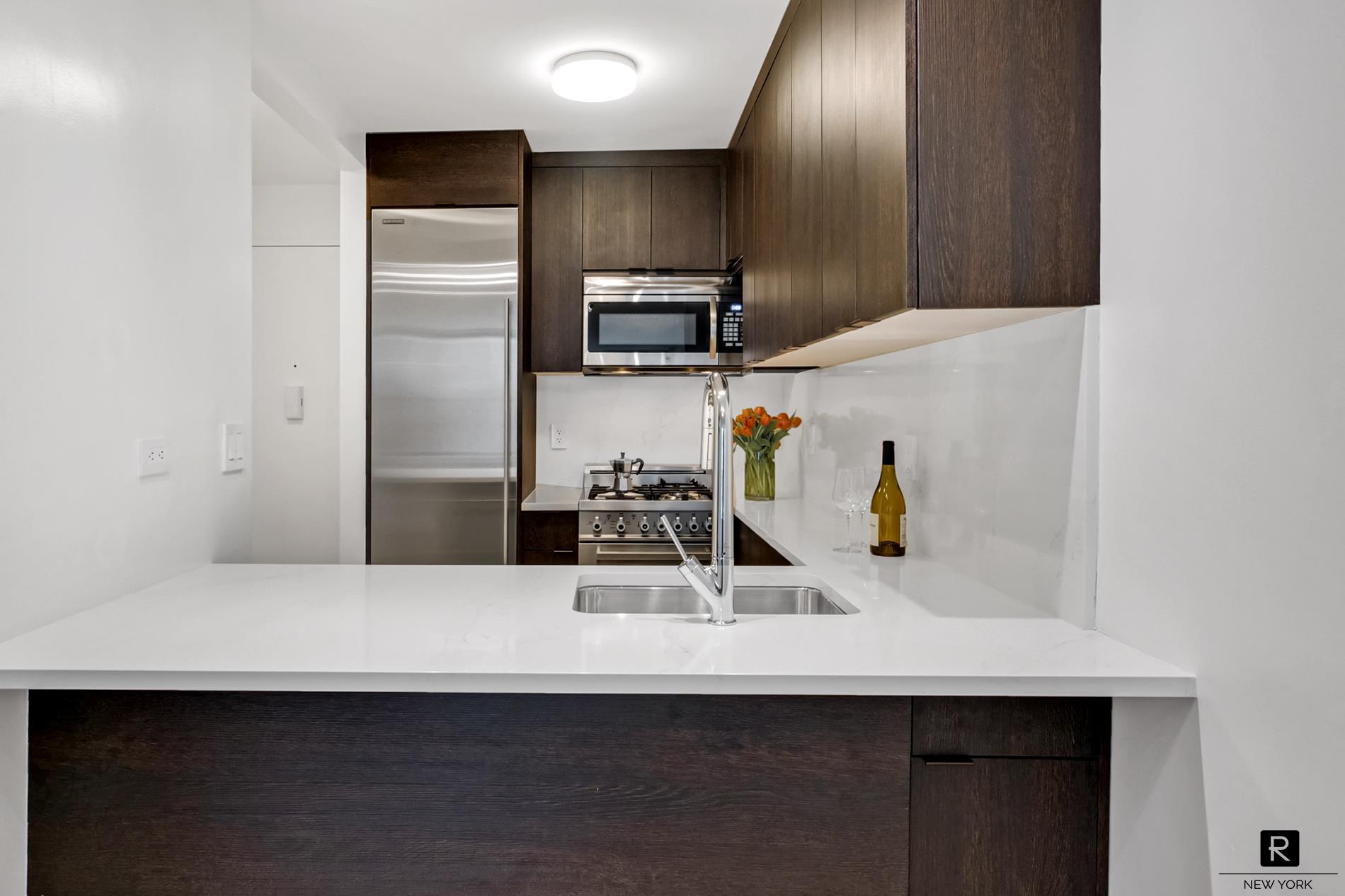 445 Fifth Avenue Midtown East New York NY 10016