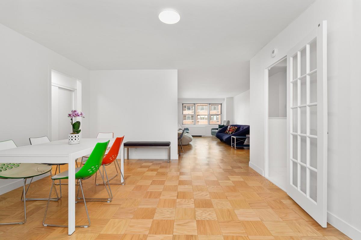 305 East 24th Street Kips Bay New York NY 10010