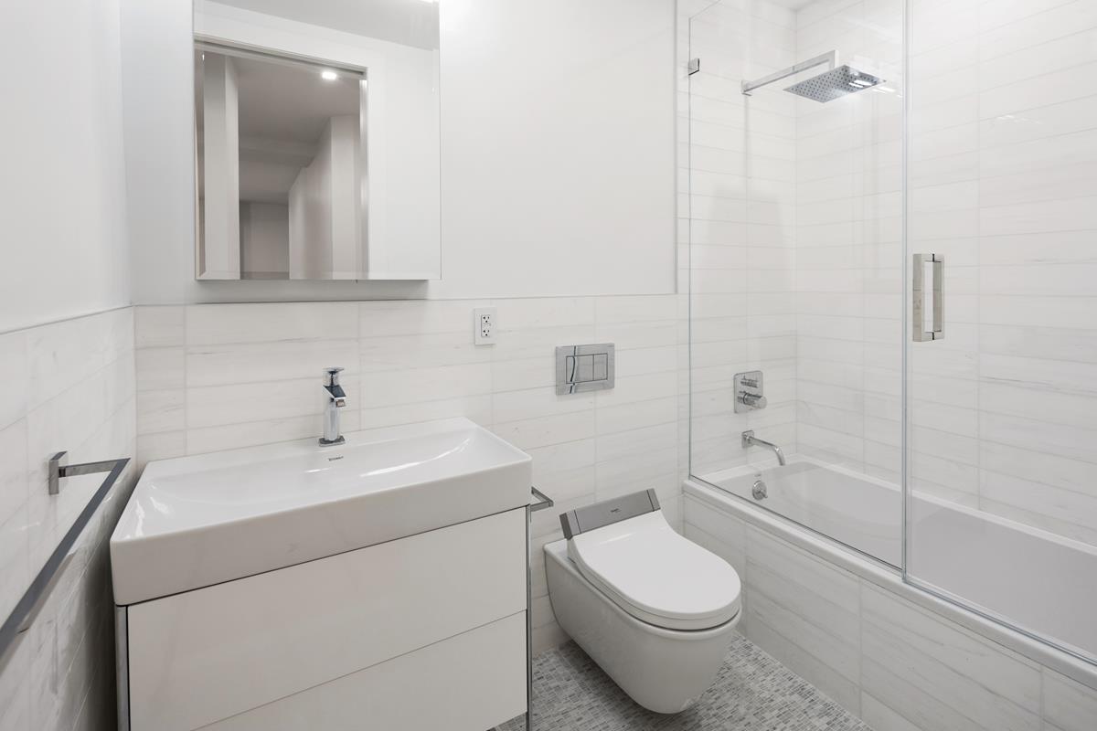 1045 Park Avenue, #6A
