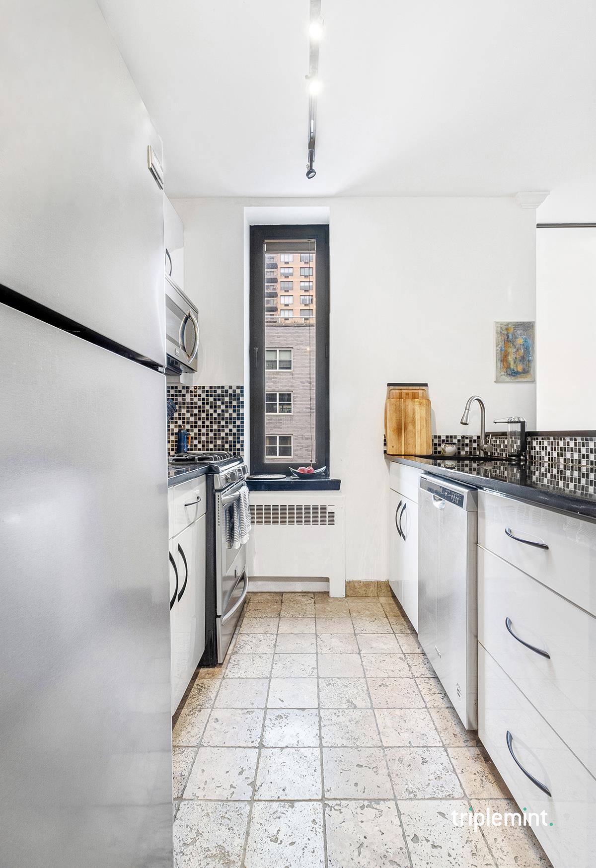 157 East 32nd Street, #18B