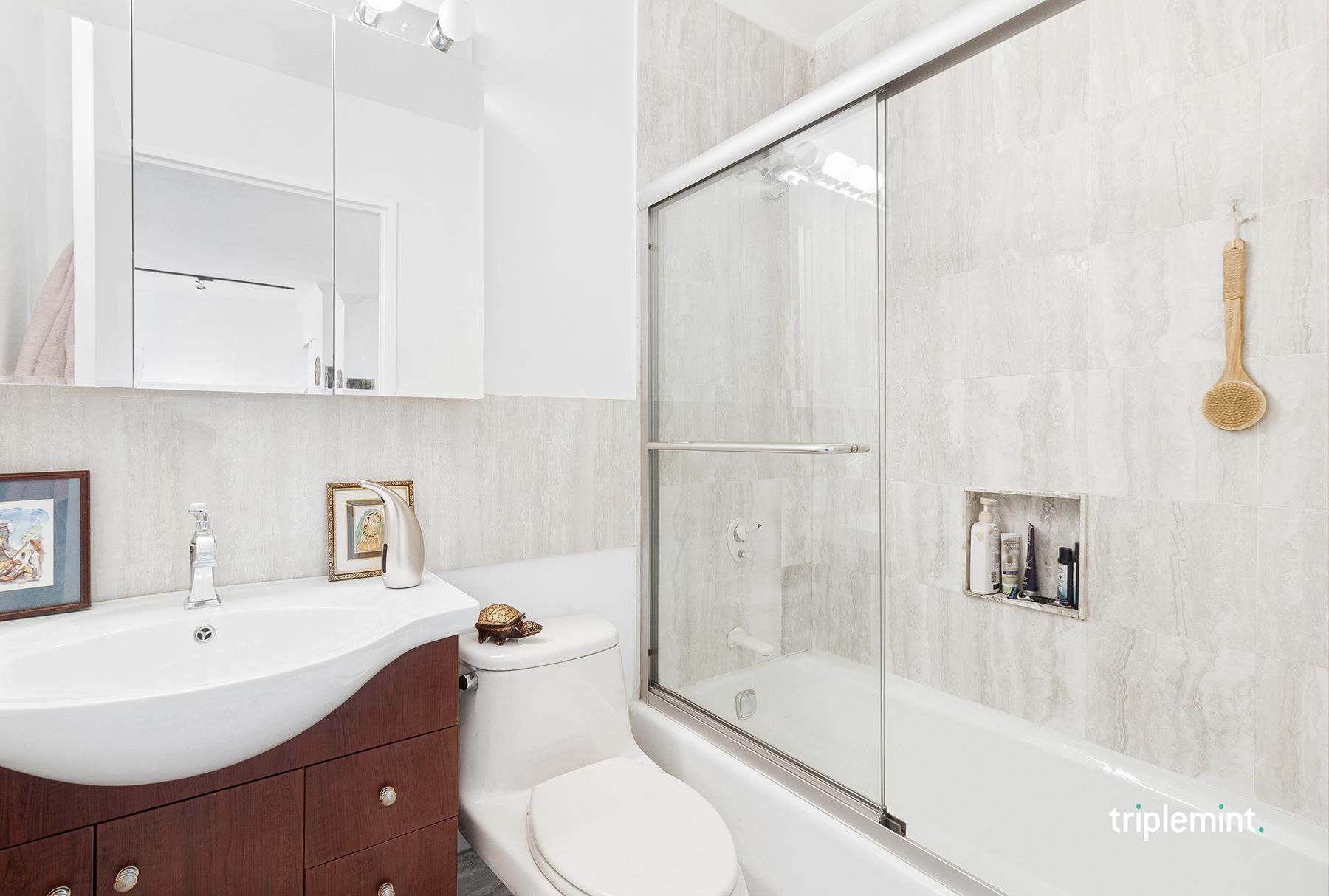 157 East 32nd Street, #18B