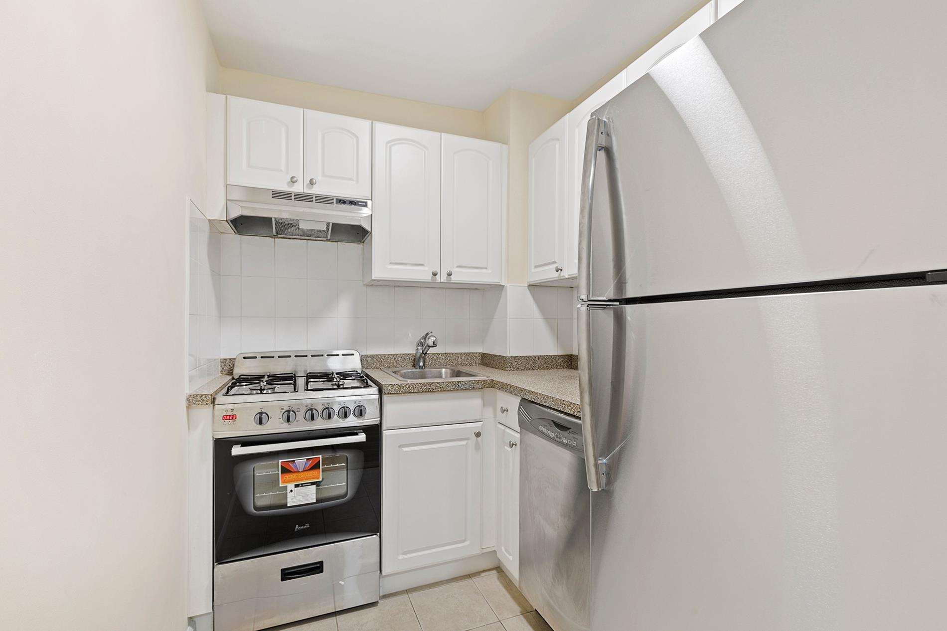 140 Seventh Avenue, #5P