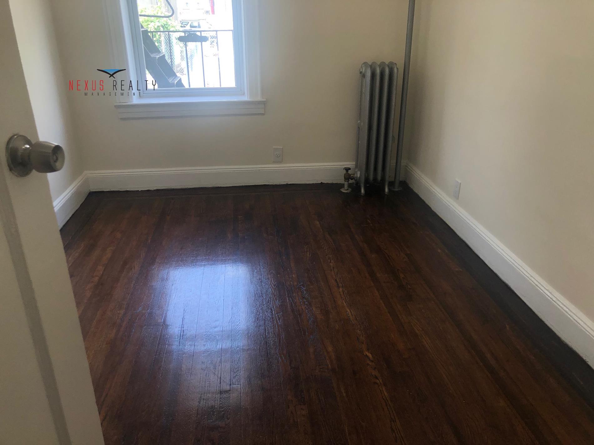 43-22 58th Street 1-R Woodside Queens NY 11377