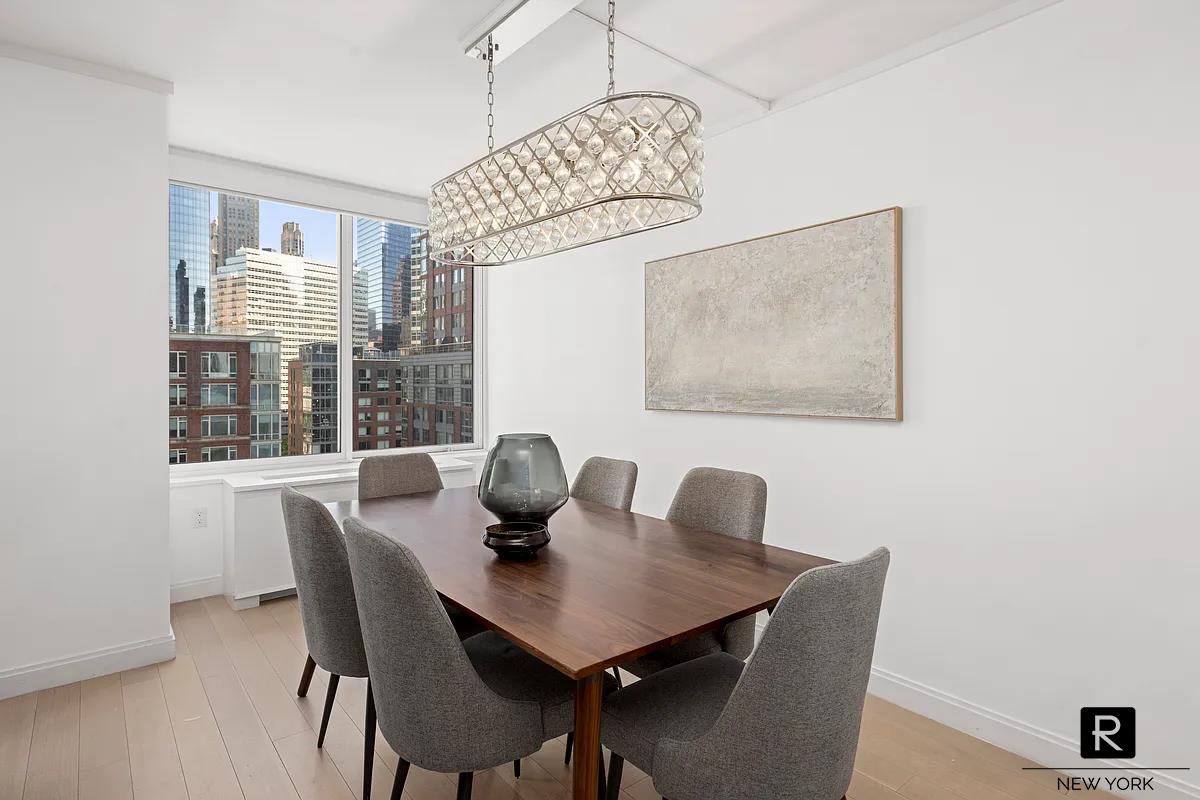 212 Warren Street Battery Park City New York NY 10282