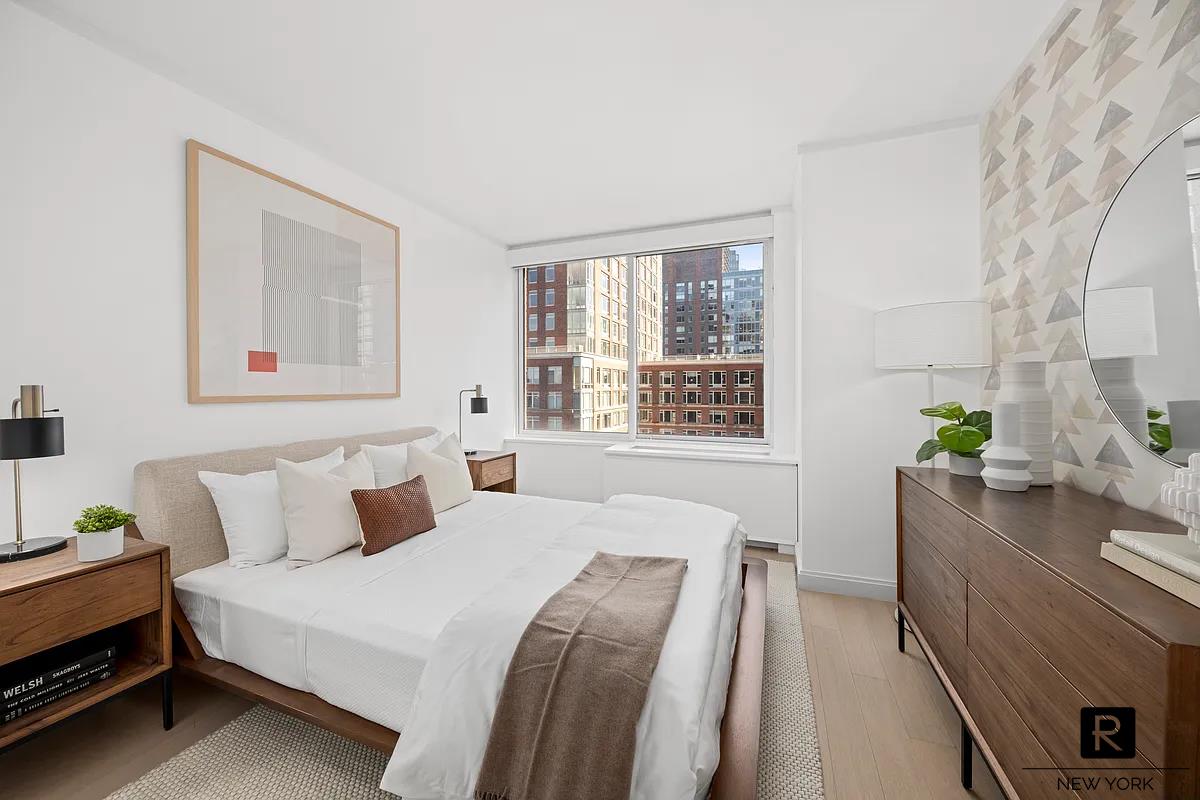 212 Warren Street Battery Park City New York NY 10282