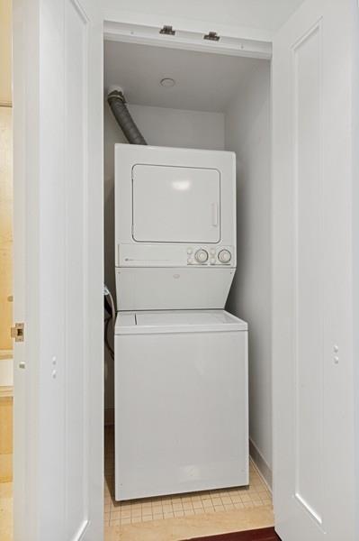 100 Riverside Boulevard, #5E