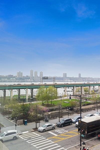 100 Riverside Boulevard, #5E