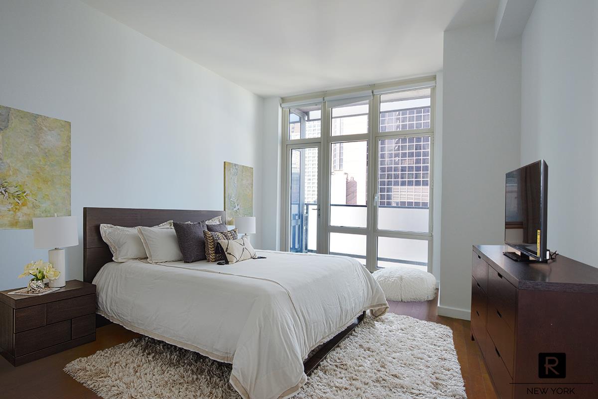 1600 Broadway Midtown West New York NY 10019