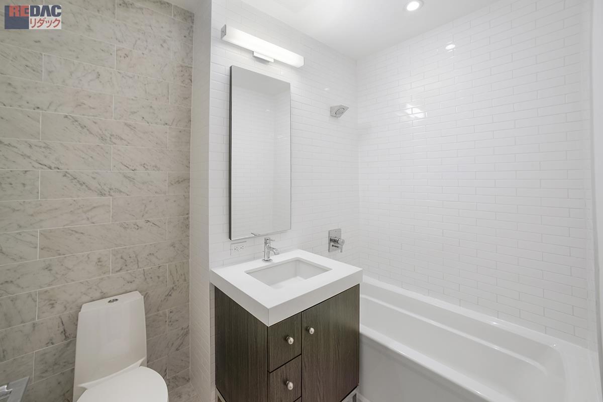 416 West 52nd Street 520 Clinton New York NY 10019