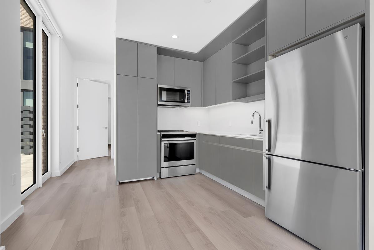 29-17 40th Avenue 904 Long Island City Queens NY 11101