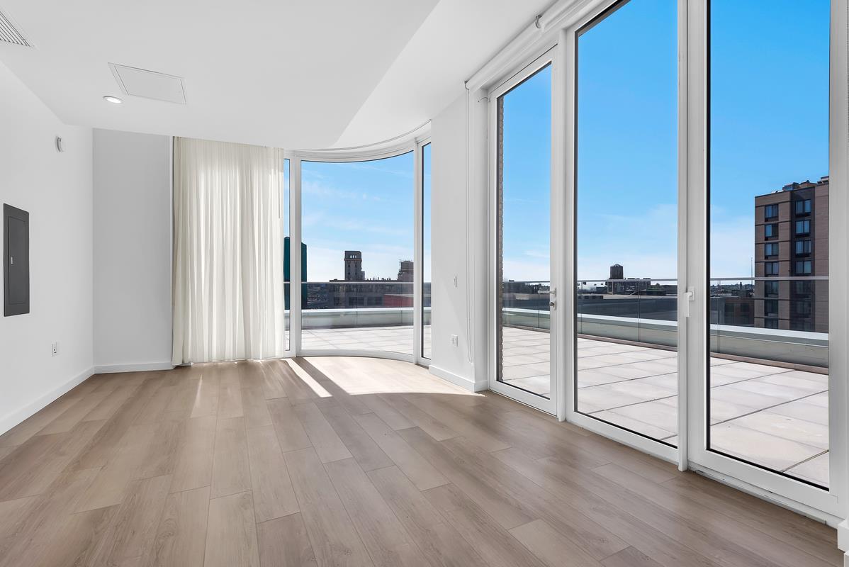 29-17 40th Avenue 904 Long Island City Queens NY 11101