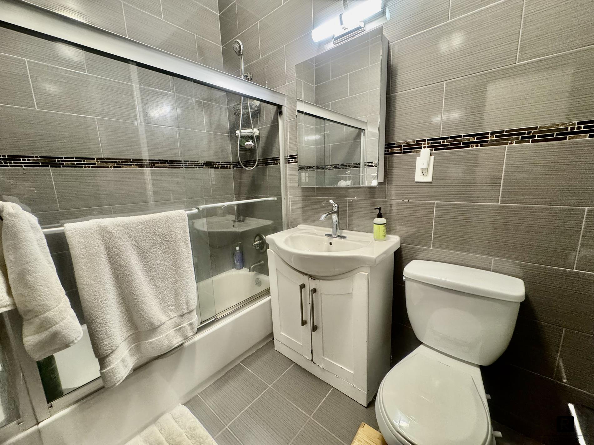 325 East 90th Street Upper East Side New York NY 10128