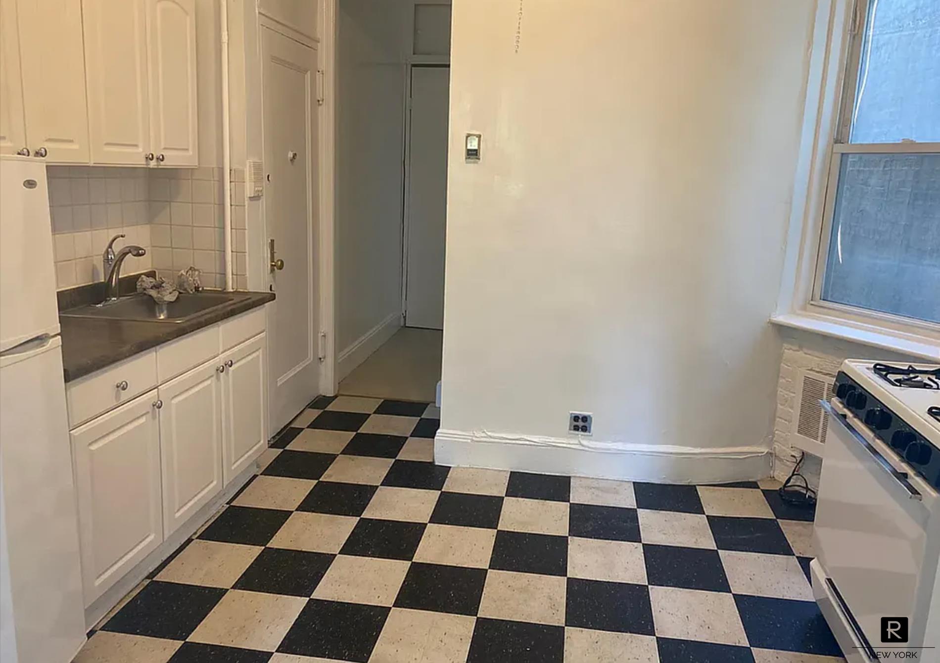 232 East 26th Street Gramercy Park New York NY 10010