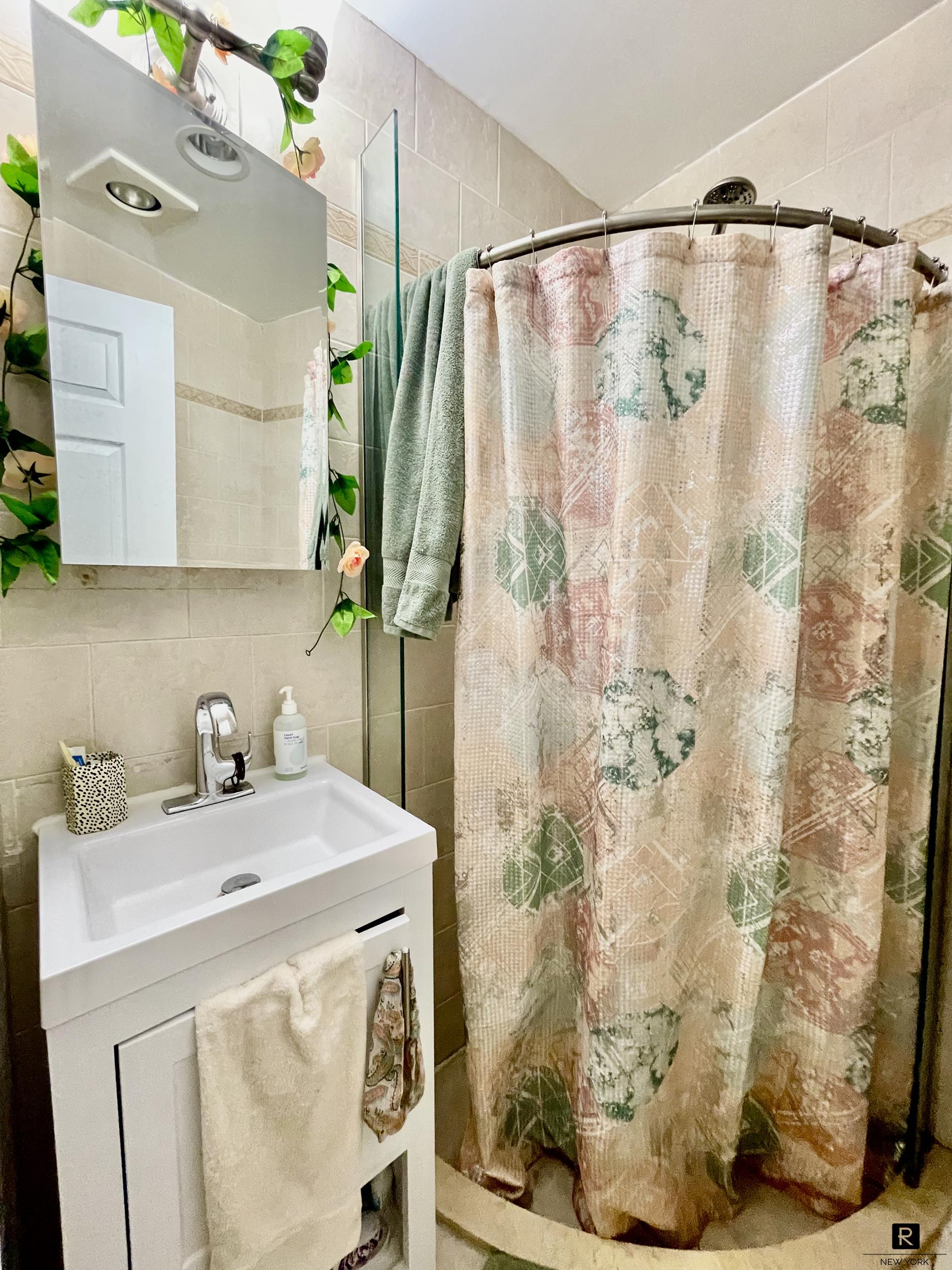325 East 90th Street Upper East Side New York NY 10128